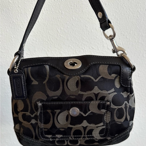 Coach Small Purse/wristlet, suede bottom - Picture 8 of 8